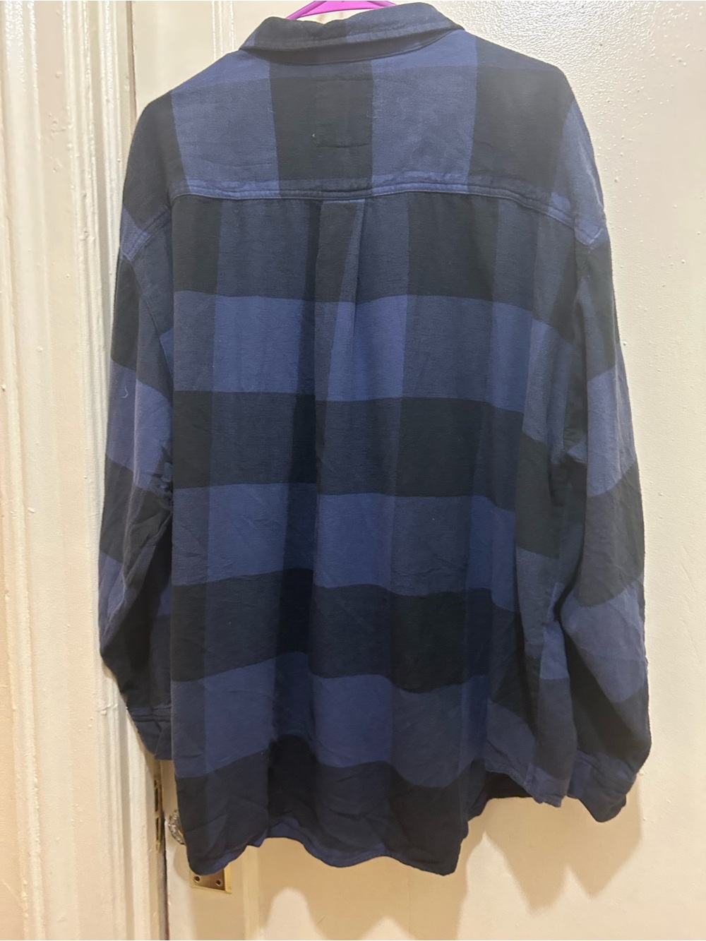 NWOT aerie Navy and Black Oversized Flannel Shirt Sz L. Plaid Button-Down - Picture 4 of 10
